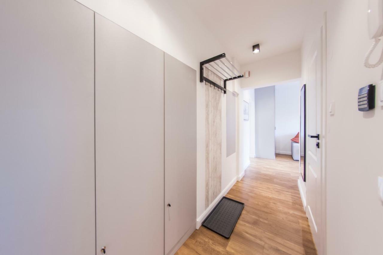 Family Luxury Comfort Old Town Apartament, 1-8, 2 Sypialnie I Salon, Parking W Cenie Gdaňsk Exteriér fotografie